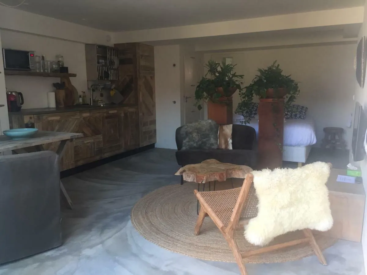 Luxury Beach Studio Zandvoort 0*,  Ολλανδία
