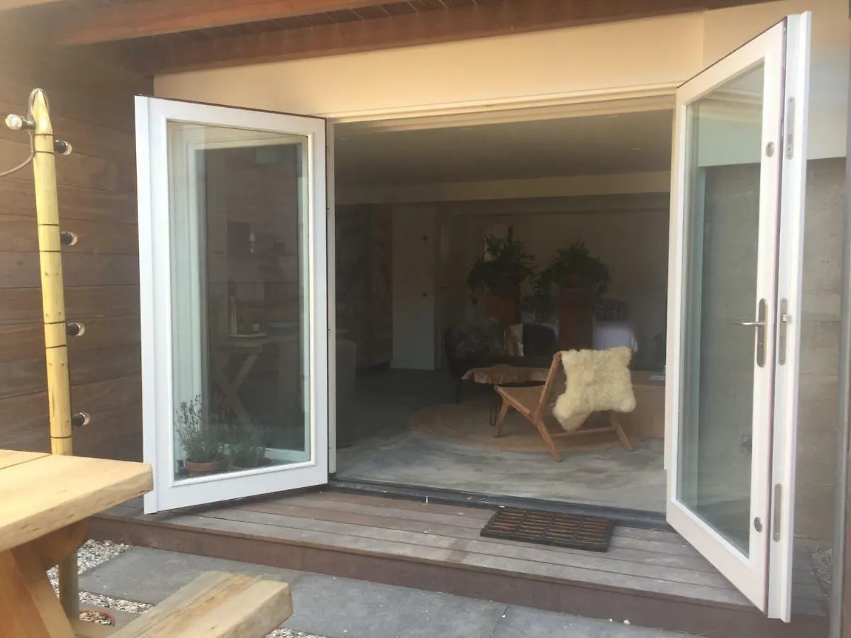 Διαμέρισμα Luxury Beach Studio Zandvoort